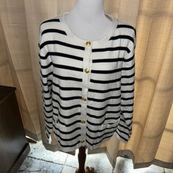 XL Women’s Cardigan Sweater 