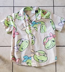 Ninja Turtles Boy Shirt. Size Medium 10/12