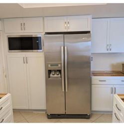 Brand New In Box Whyrpool Microwave 