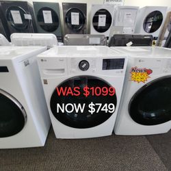 4.5 Cu. Ft Ultra Large Capacity Smart Wifi Enabled Front Load Washer 