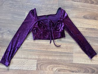 Purple Velour Top Size Medium Brand New 