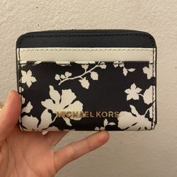 Micheal Kors Wallet