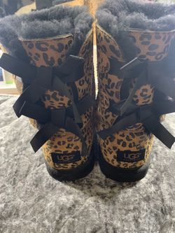 Uggs size 6