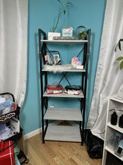 Shelf Display