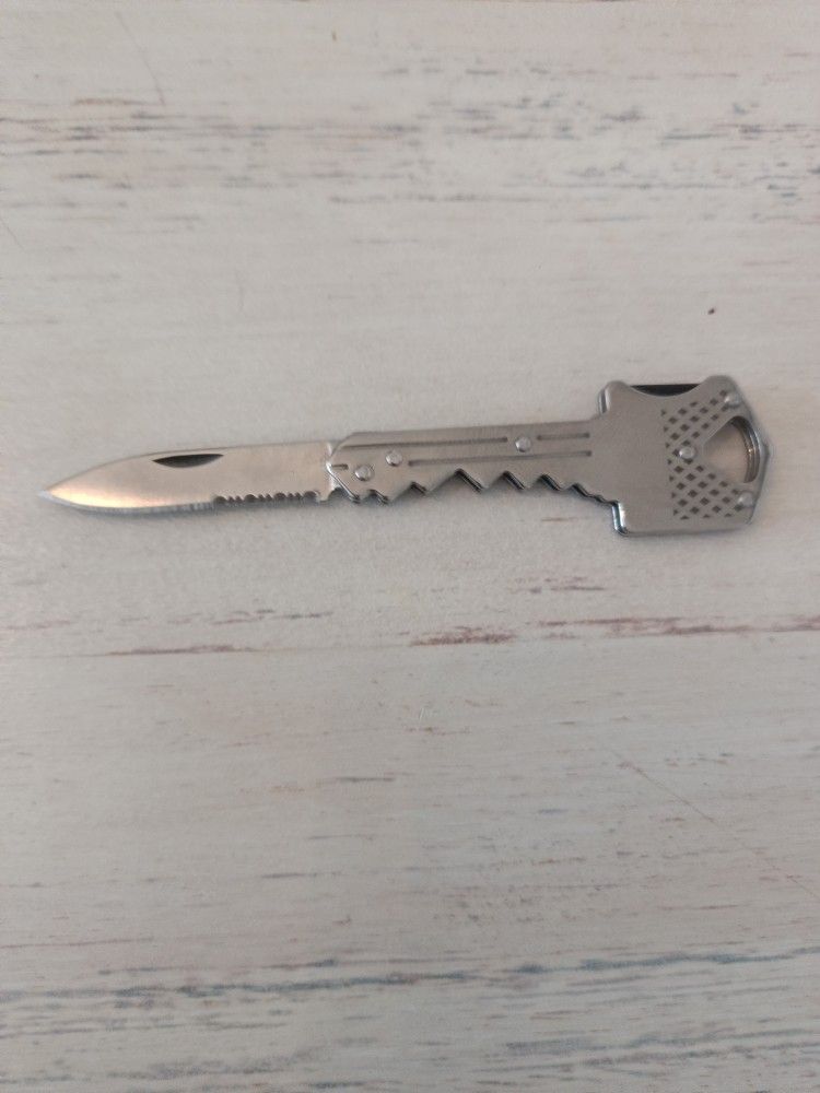 Swiss Army Key