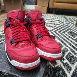 Jordan 4 FIBA Size 10.5..