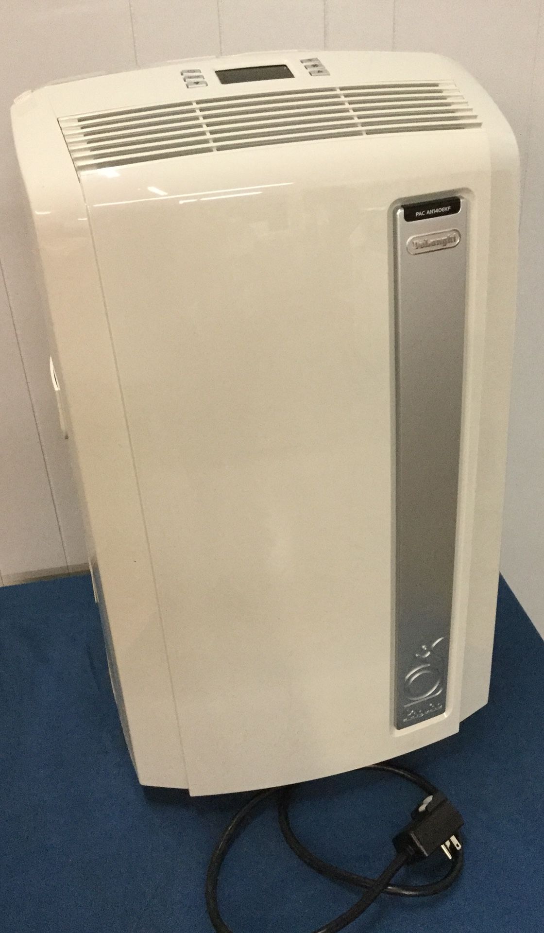 DeLonghi PINGUINO PORTABLE AIR CONDITIONER 14000BTU - WIFI - PAC AN140EKF