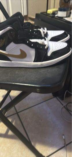 Jordan 1s