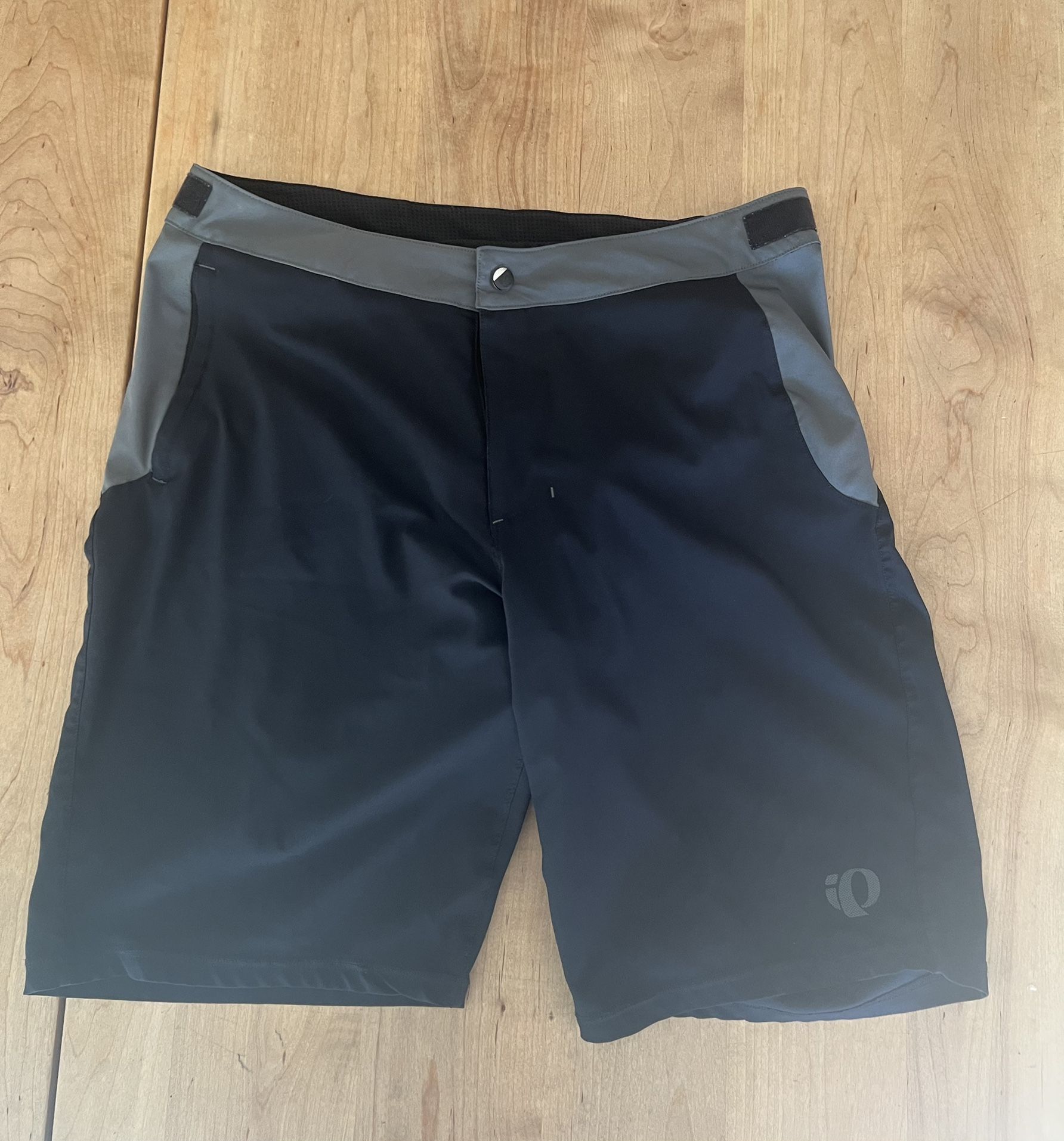 Pearl Izumi Mountain Bike Shorts Men's Large Like New Condition!