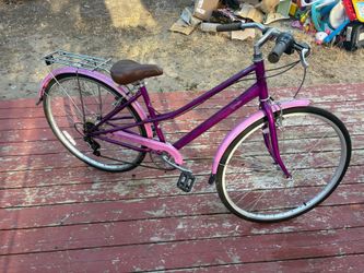 Schwinn Carrington 7 Speed Cruiser Bike