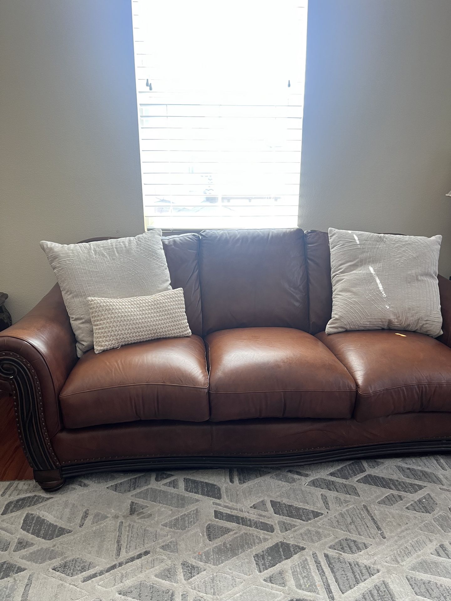 LEATHER SOFAS