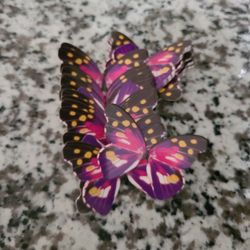 BUTTERFLY FOR CAKE DECOR OR CUPCAKE TOPPER