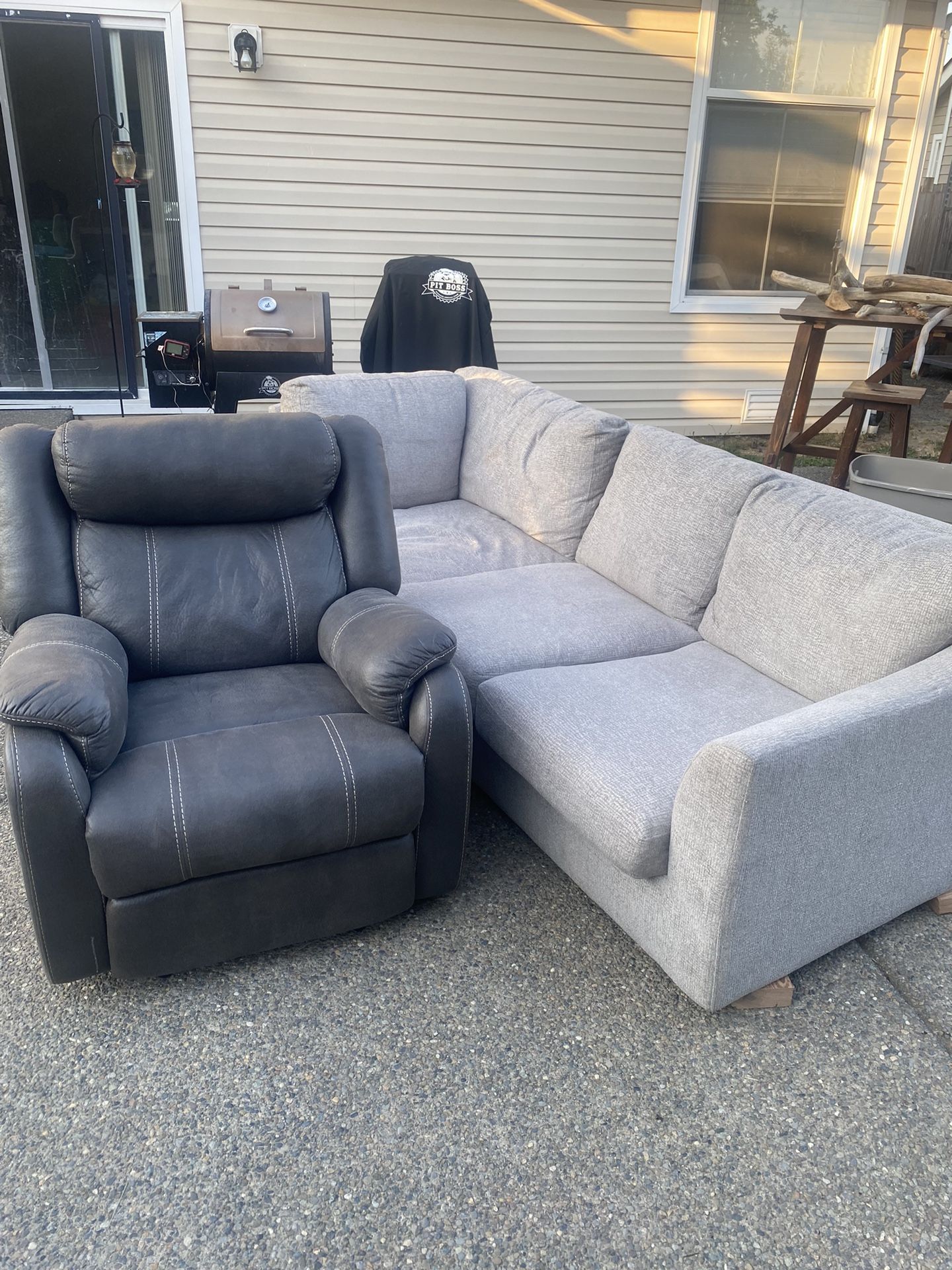 Sofa / couch and recliner / couch has down feather backing and feet as well.