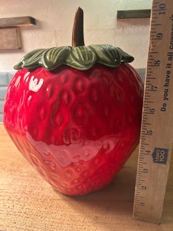 Vintage Ceramic Strawberry Cookie Jar #8215