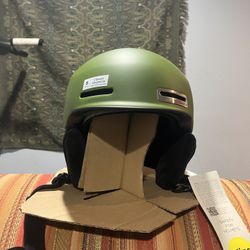 Limited Edition Smith Maze MIPS Size Small Snowboard Ski Helmet