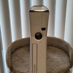 Xbox 360 Slim