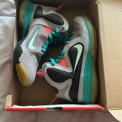 LeBron 9 “South Beach” Youth Size 7