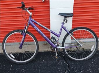Magna Women's Mountain Bike Purple