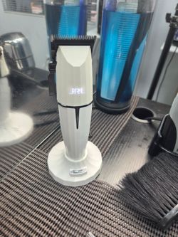 JRL Ghost Clipper