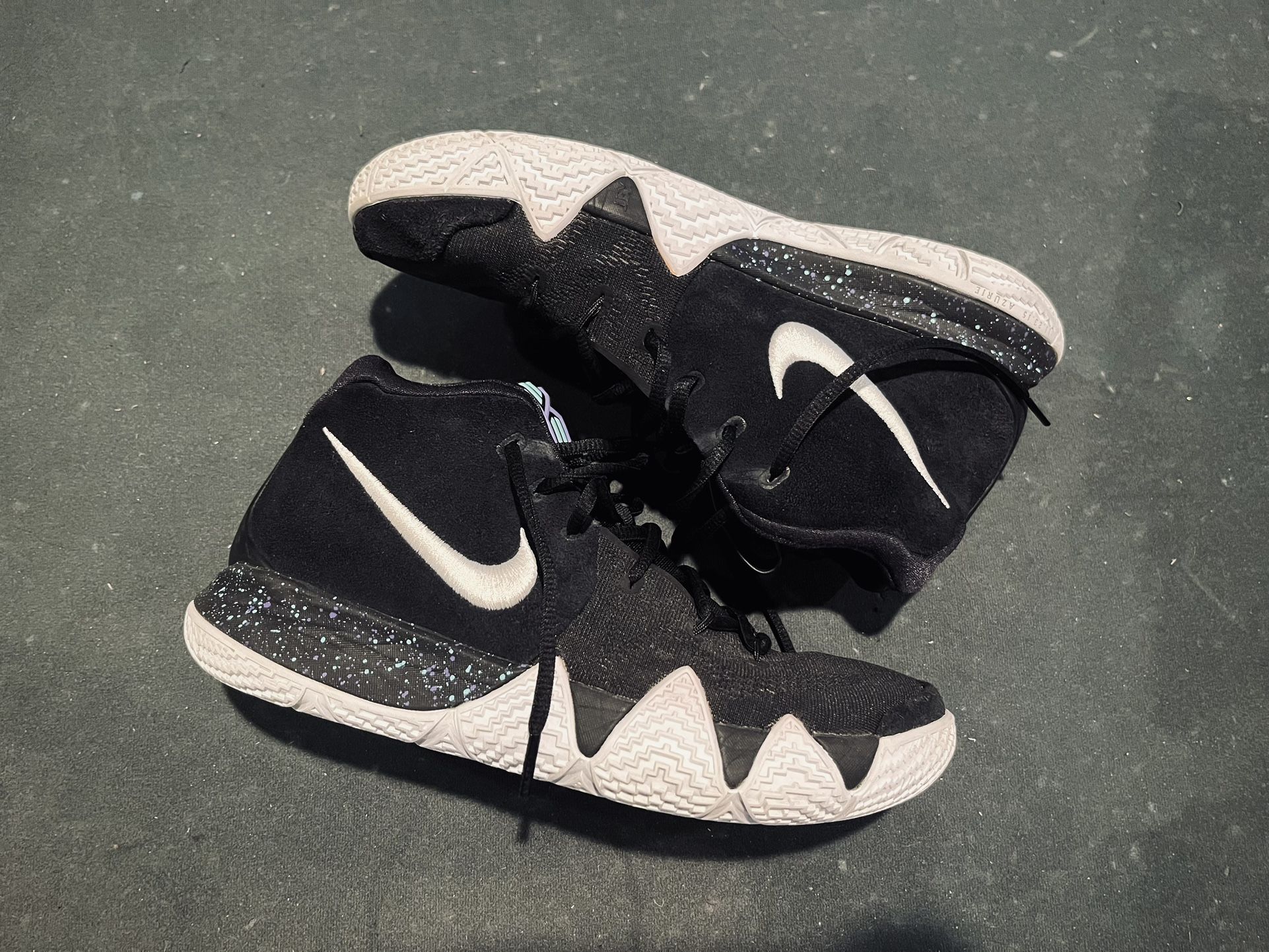 Nike Kyrie 4 “Ankle Taker” Size 9