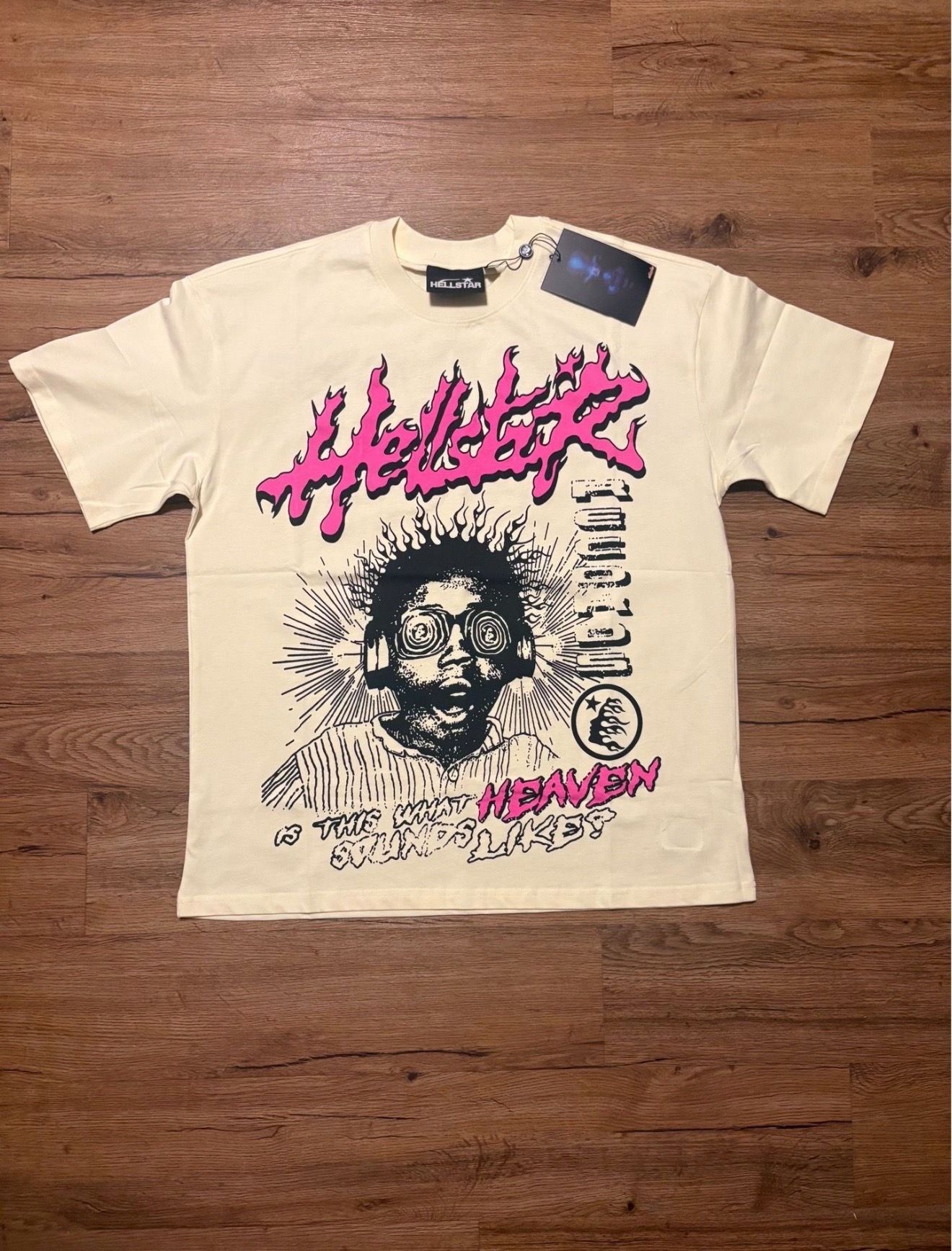 HellStar Tee’s Size large