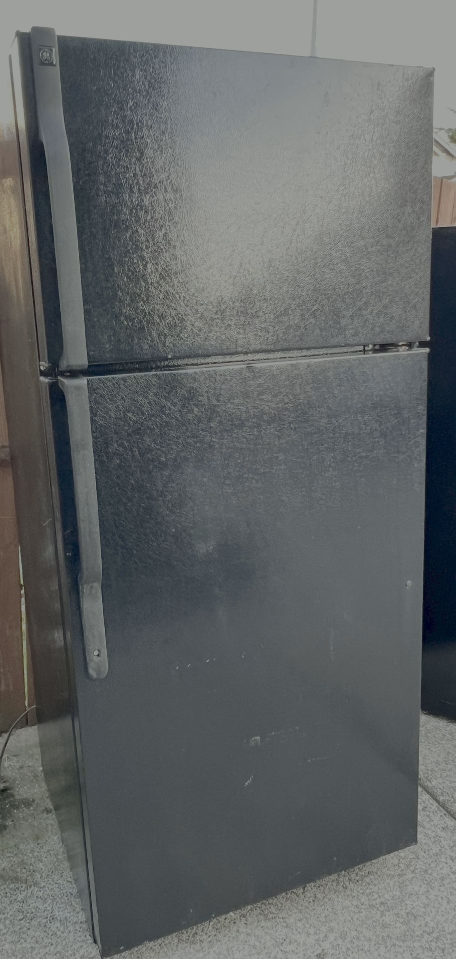GE Refrigerator