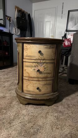 Dresser/ night stand