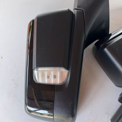 2019-2024 Silverado 1500 Mirrors