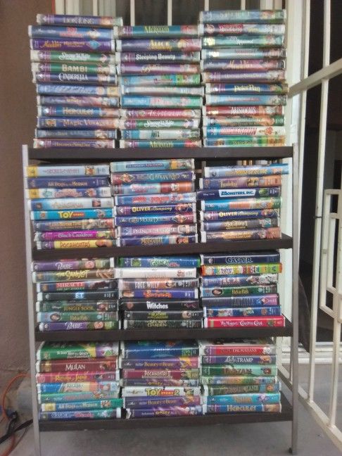 100 Disney VHS