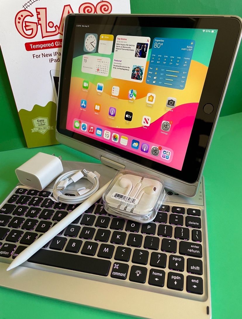 Apple IPad 6th Generation (9.7” Retina / Touch ID / IOS 17) 32GB with keyboard, pen & Accessories (128gb $199)