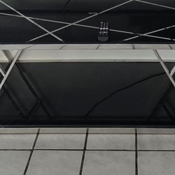 Table That Holds The Tv