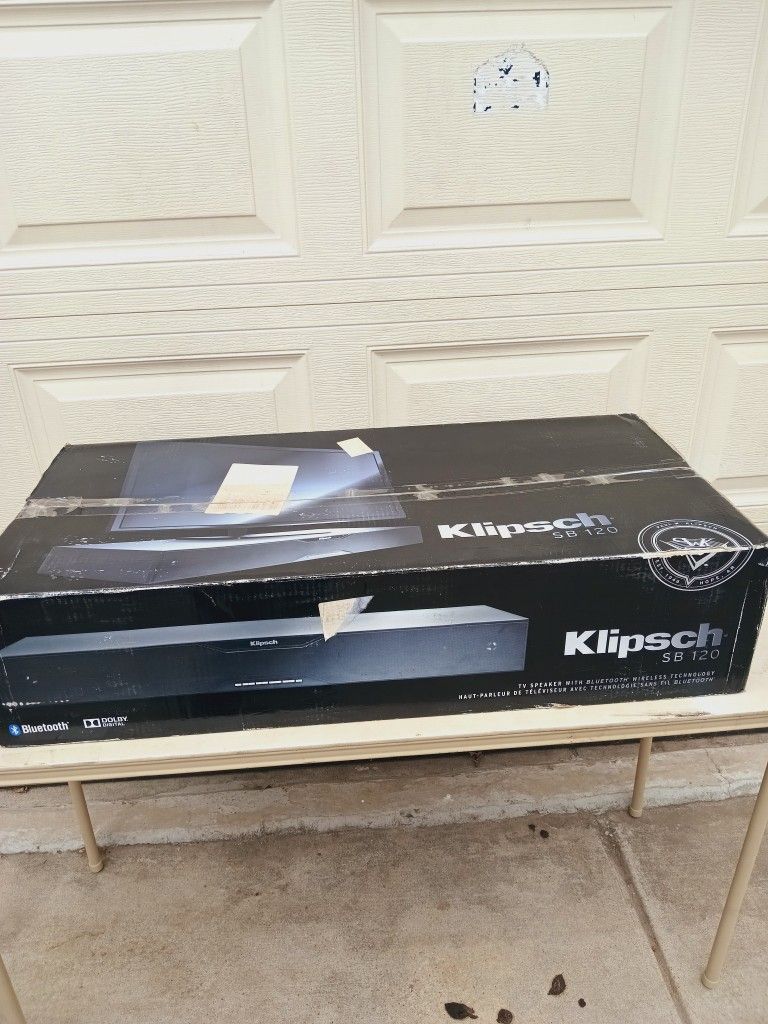         Barra Para Home Teatro Para Televicion         Speaker Bluetooh  Klipsch Como Nueva Travaja Muy Bien  Con Su Control Remoto Y Su Manual 