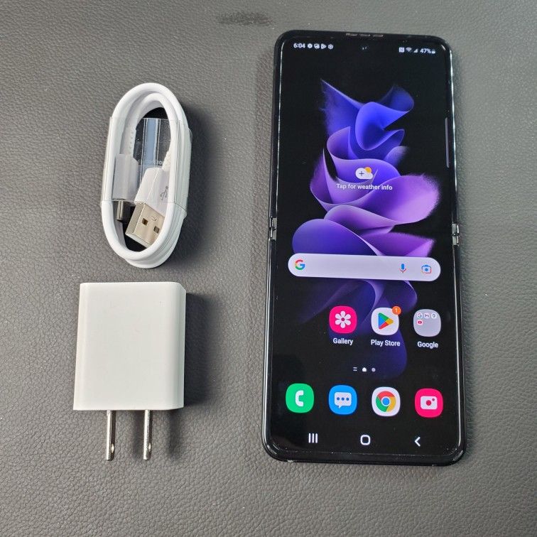 Samsung Z Flip 3 5G UNLOCKED Like New