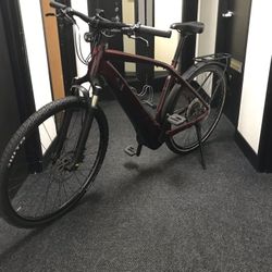 Specialized Turbo Vado E Bike Large  Refurbished.