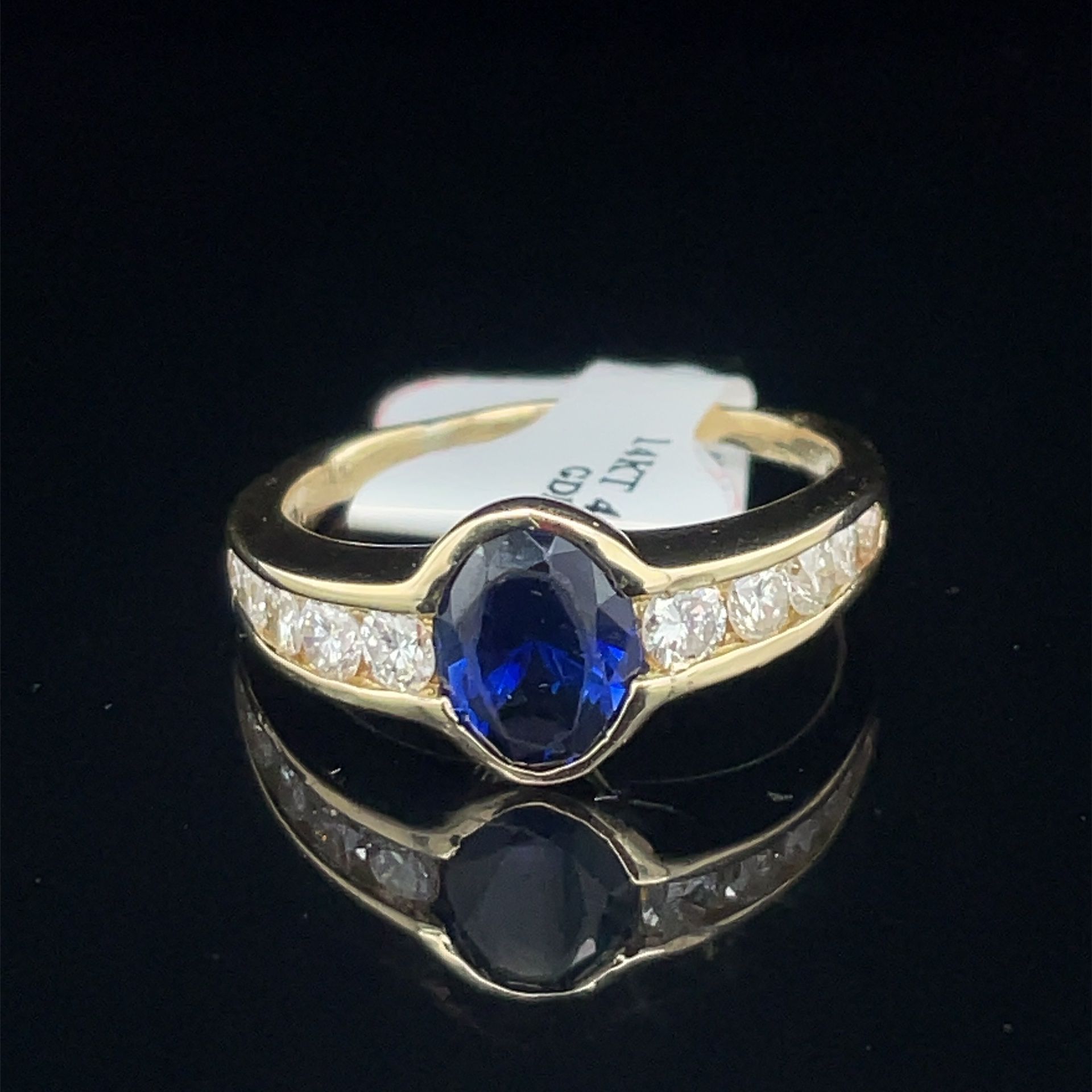 14KT Yellow Gold Oval Sapphire Diamond Ring 4.35g Size 7 I-903