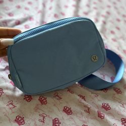 Ocean Blue Lululemon Bag
