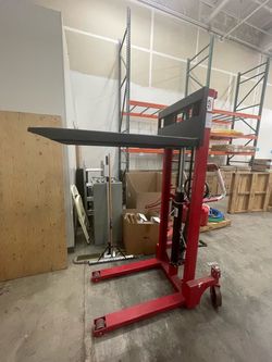 Hydraulic Stacker