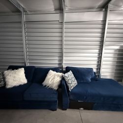 Sectional Sofa For Sale/ Secional En Venta 