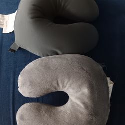 2 Travel Pillows Neck Pillows