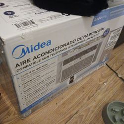 Midea Air Conditioning 