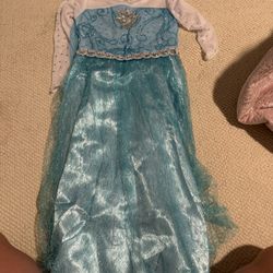 Girls Stunning & Eye Catching Long Sleeve Rhinestone Snowflake Decor Winter Princess Tutu Dress With Mesh Cape For Halloween Birthday Party
