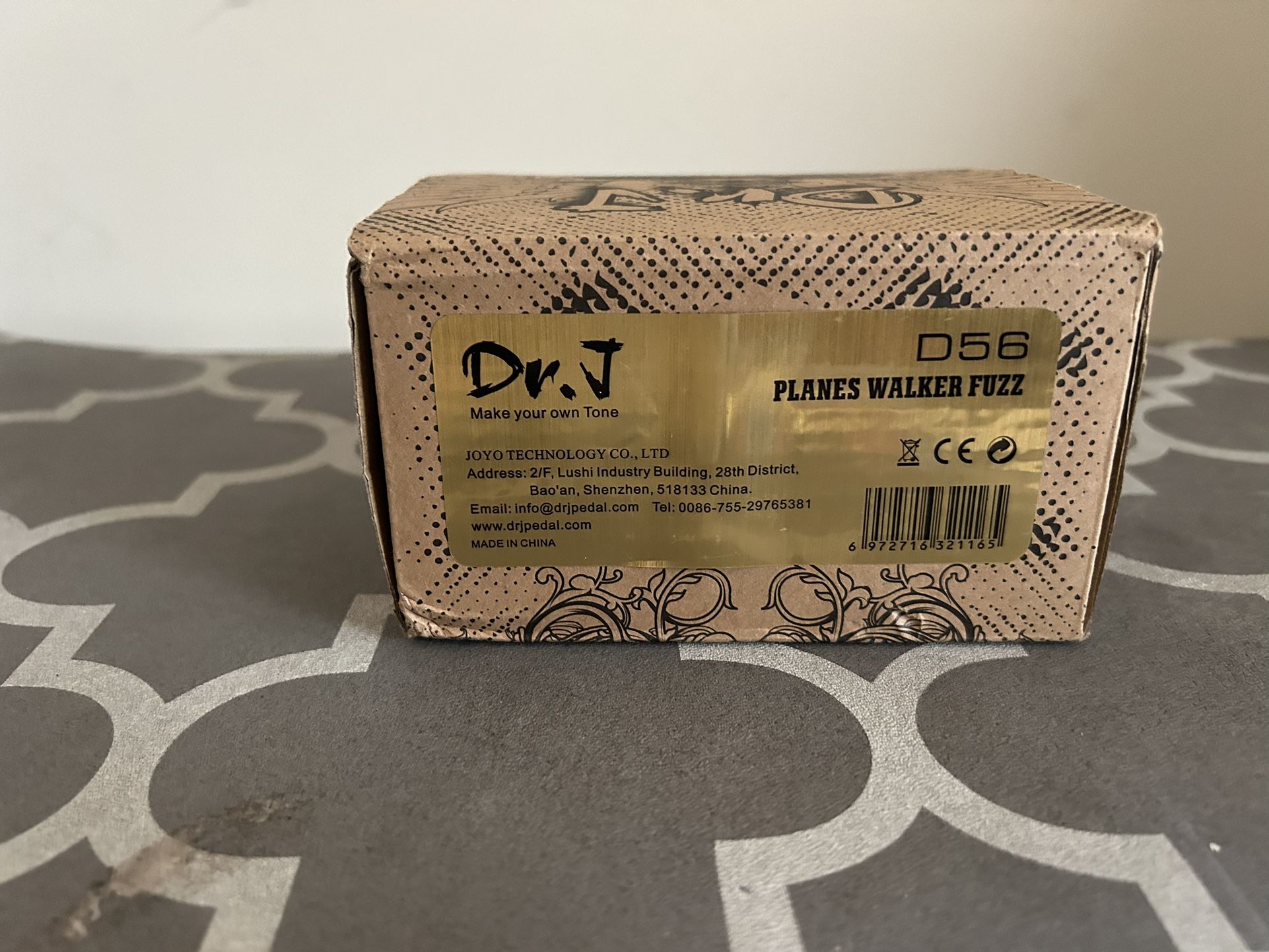 Dr J D56 Plane Walker Fuzz