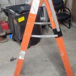  Ladder