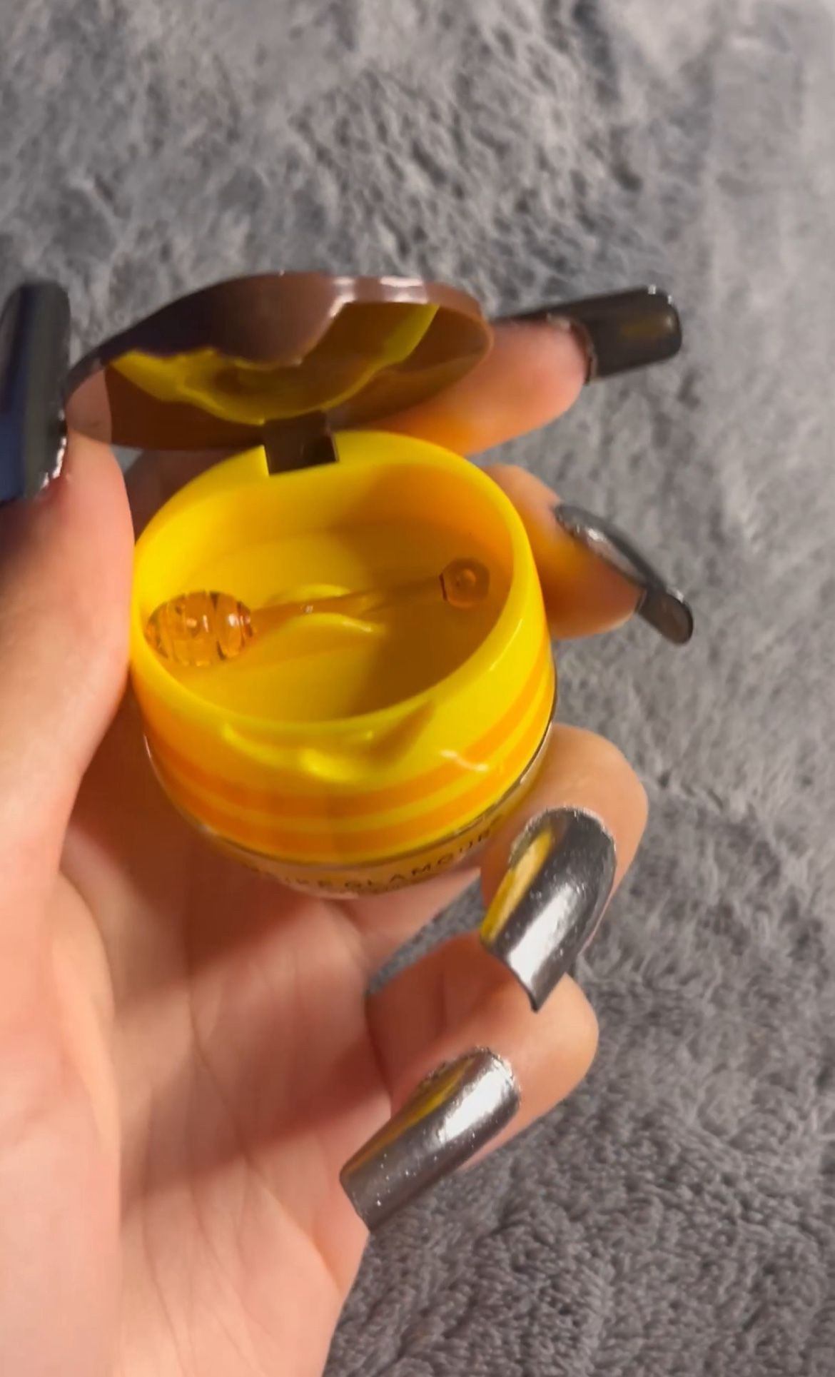 Lip Mask