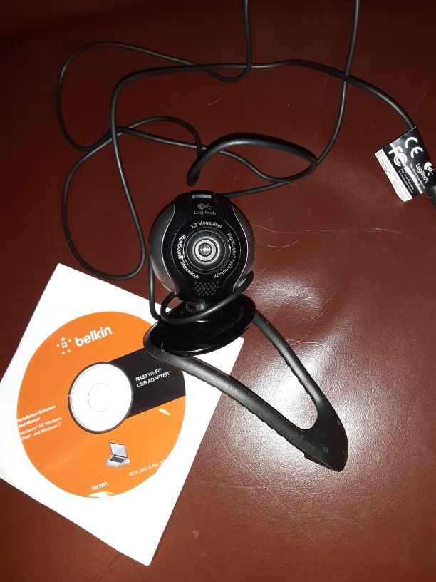 Logitech Webcam Camera Web Cam USB Connector Model V-UCR45 1.3 Megapixel