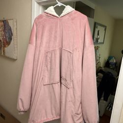 THE COMFY Original | Sherpa Lined Microfiber Fleece Wearable Blanket, Oversized Design with Hood and Pocket