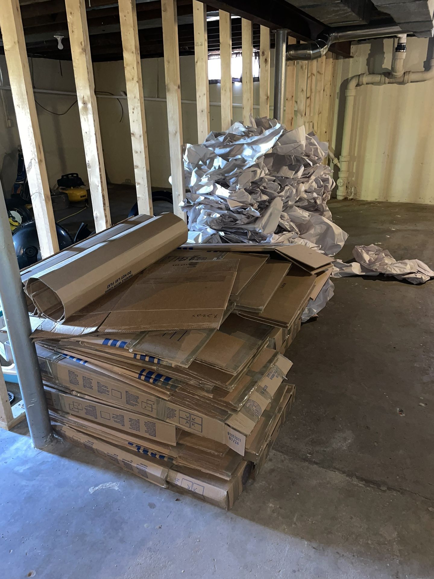 Moving Boxes And Packaging Paper