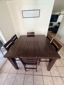 Kitchen table