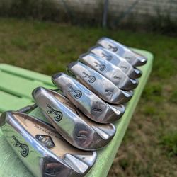 Golf Clubs Set of 7 Irons 4i 5i 6i 7i 8i 9i Sw