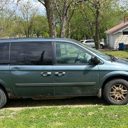 2005 Dodge Grand Caravan
